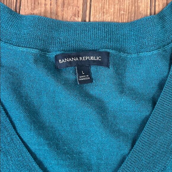 Women’s Banana Republic Sweater green v neck oversized size large - Picture 2 of 6
